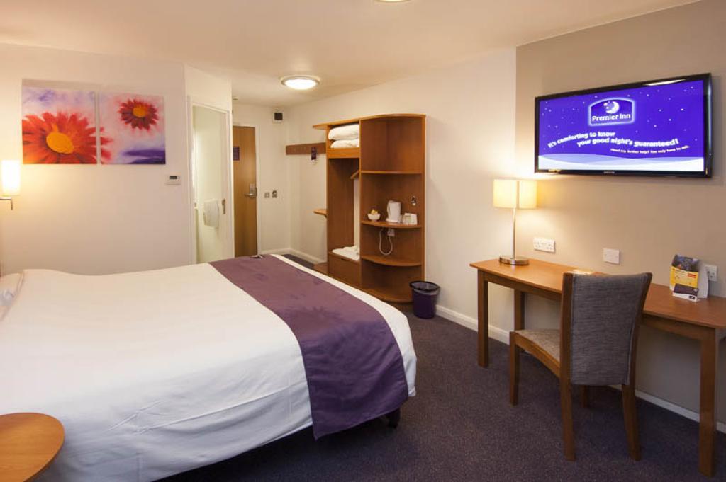 Premier Inn Dover East Exteriér fotografie
