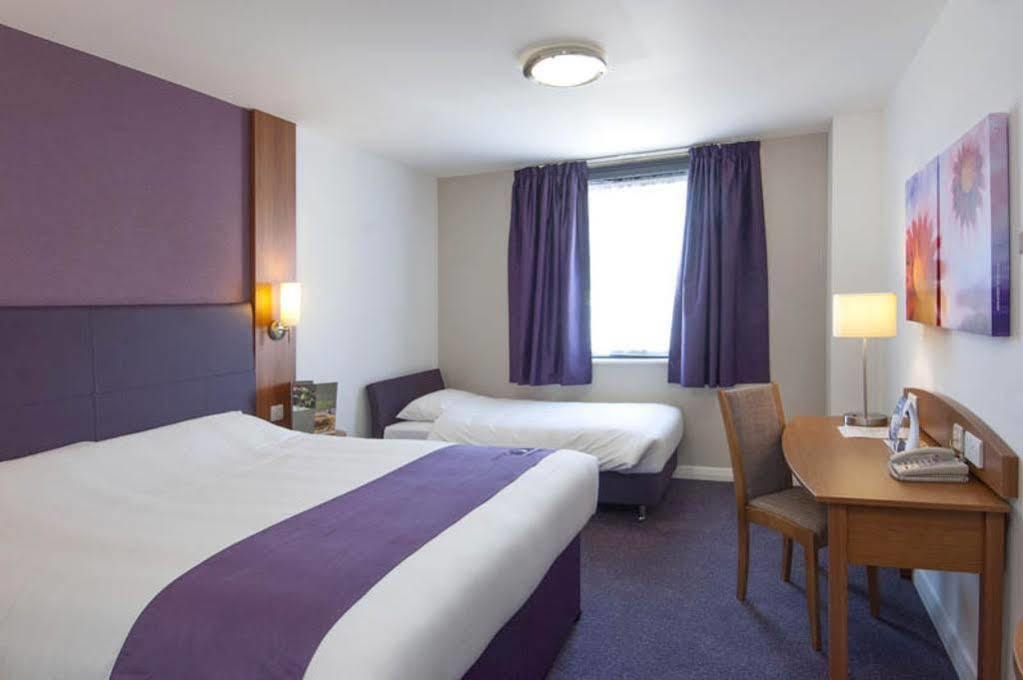 Premier Inn Dover East Exteriér fotografie